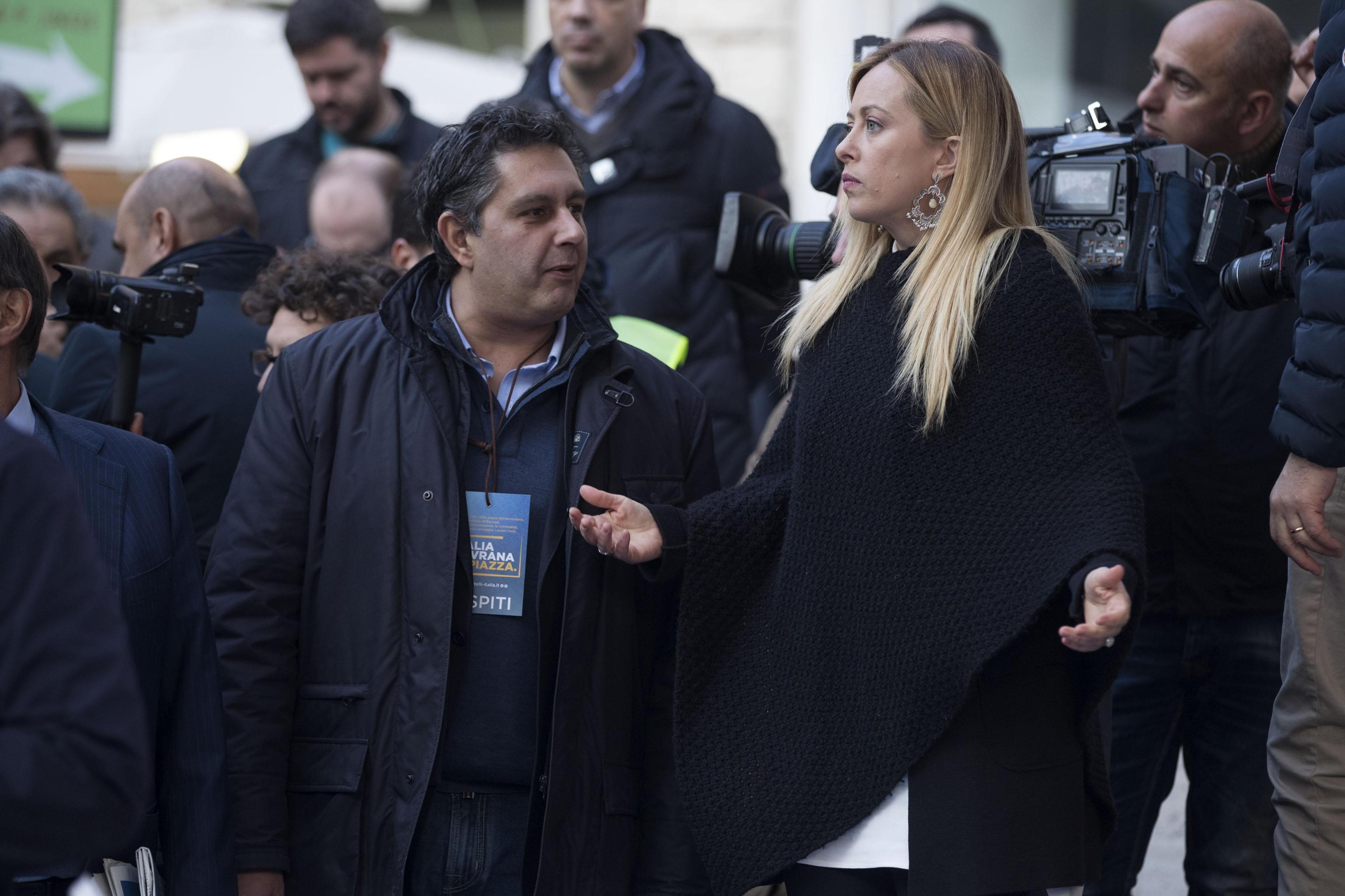 Quirinale, Toti e Meloni: “Draghi meglio a Palazzo Chigi”