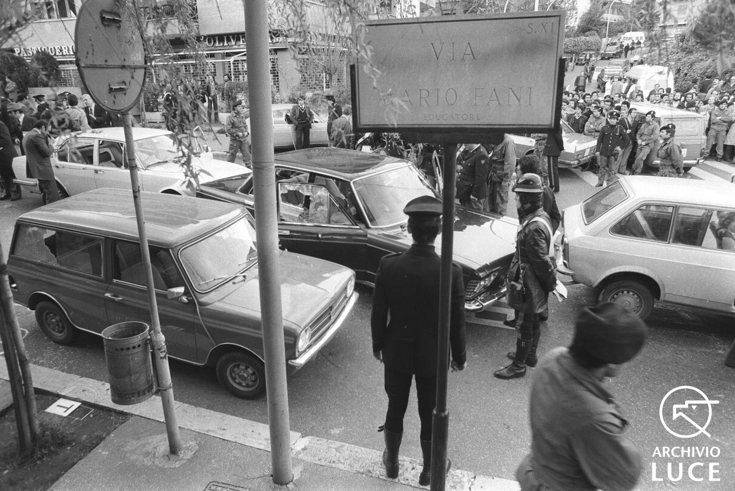 “Sotto il segno del piombo”: un saggio-radiografia del terrorismo italiano