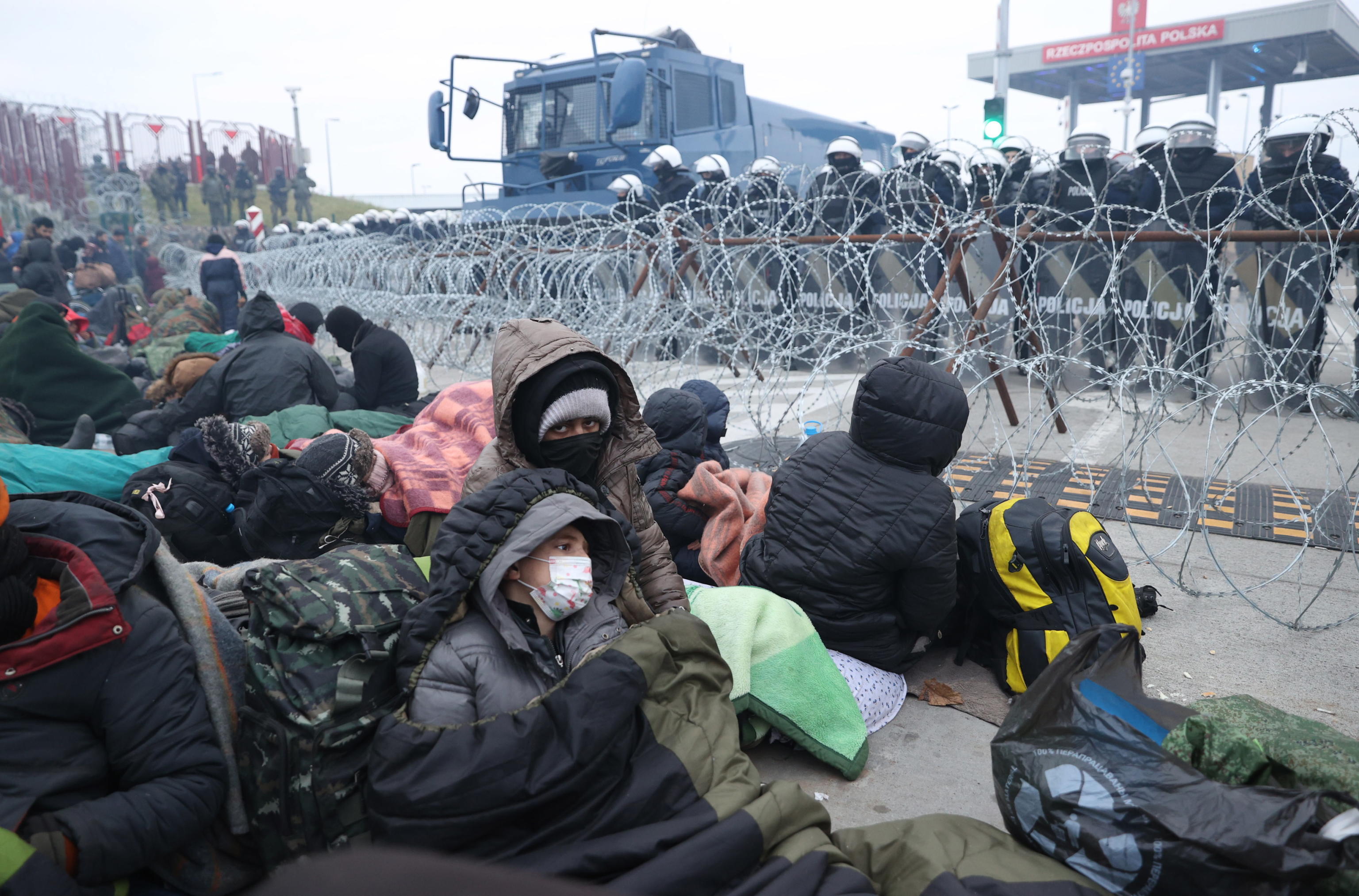 Polonia-Bielorussia: trasferiti duemila migranti