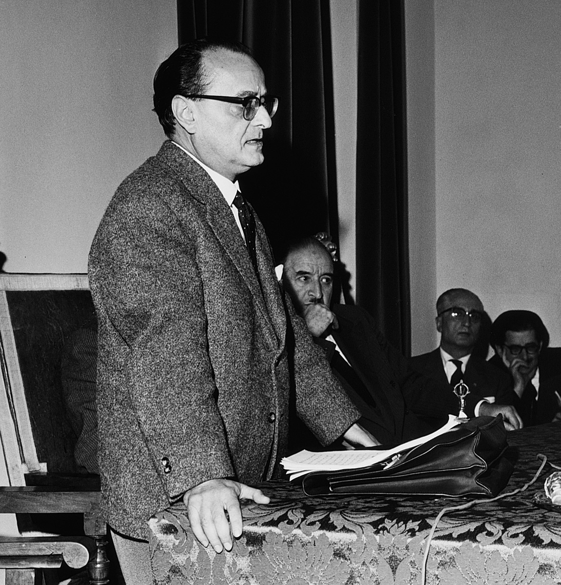 L’attualità di Francesco Calasso