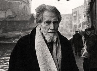 “Ezra in gabbia”: alla Sala Umberto un grande Mariano Rigillo interpreta Ezra Pound