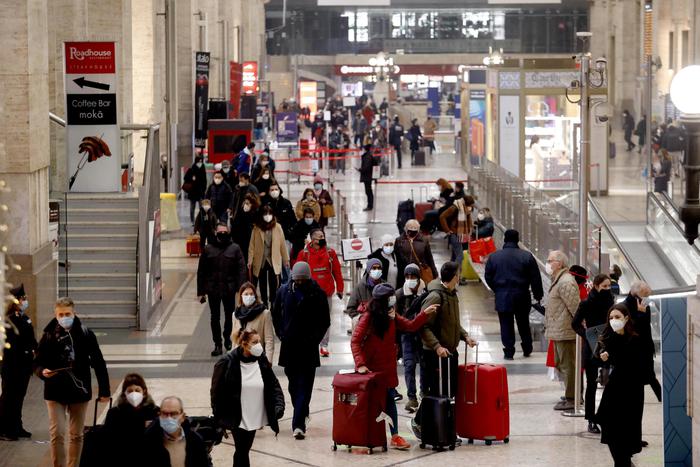 Natale del Green pass: chi va in vacanza (e chi no)