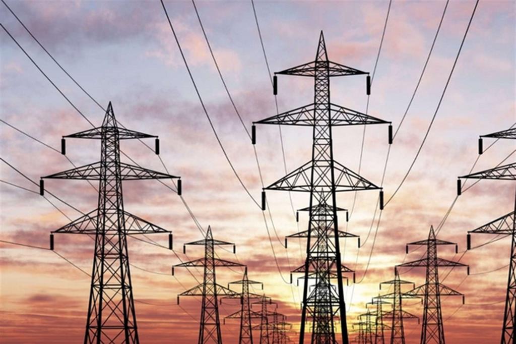 Confcommercio: “Caro-bollette costerà 11 miliardi a famiglie”