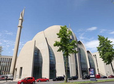 Il suicidio multiculturale della Germania