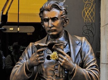 Masoch e De Sade: la socializzazione asservita