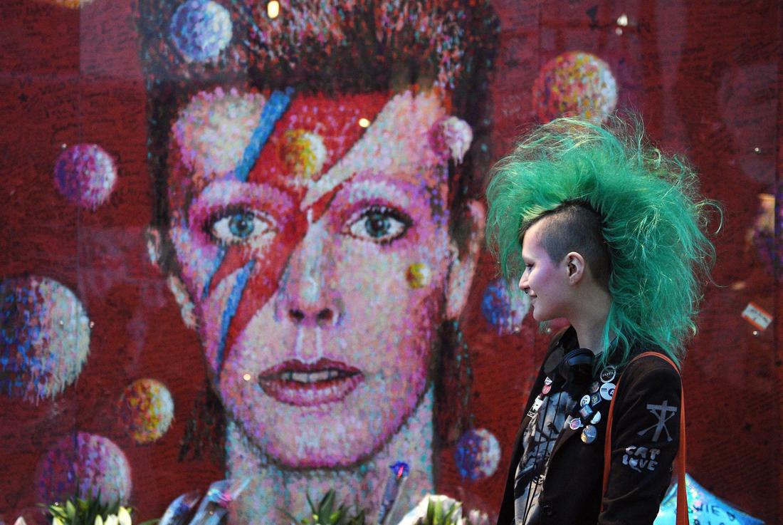 David Bowie, gli eredi vendono le canzoni a Warner Chappell