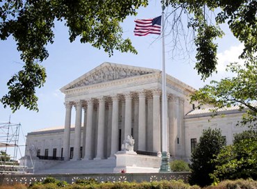 Usa: Corte Suprema boccia obbligo vaccinale nelle grandi aziende