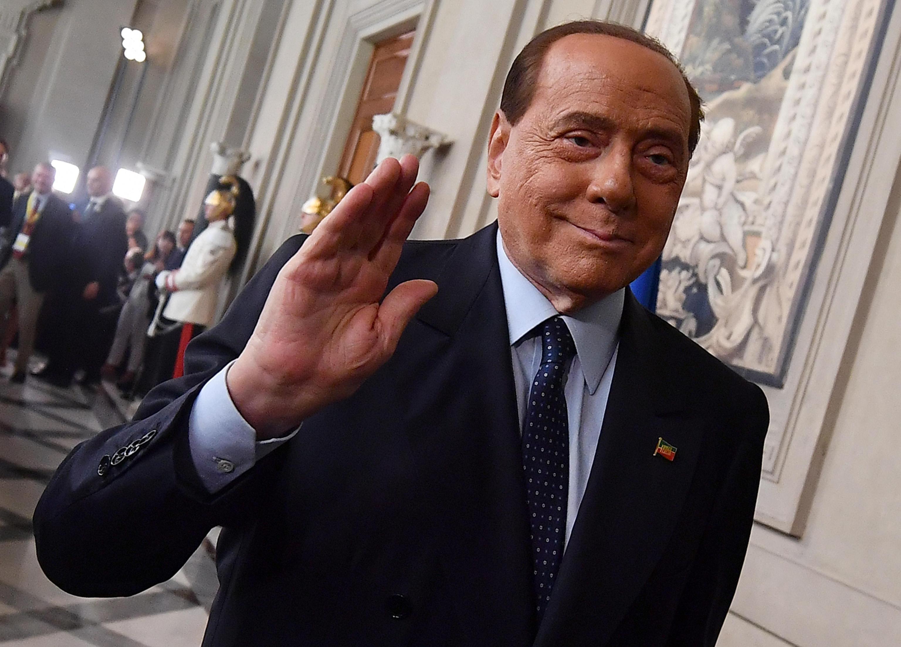 Quirinale, Berlusconi “congela” il centrodestra