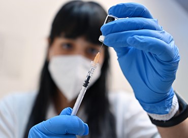 Variante Omicron e fine pandemia: cosa dicono gli esperti
