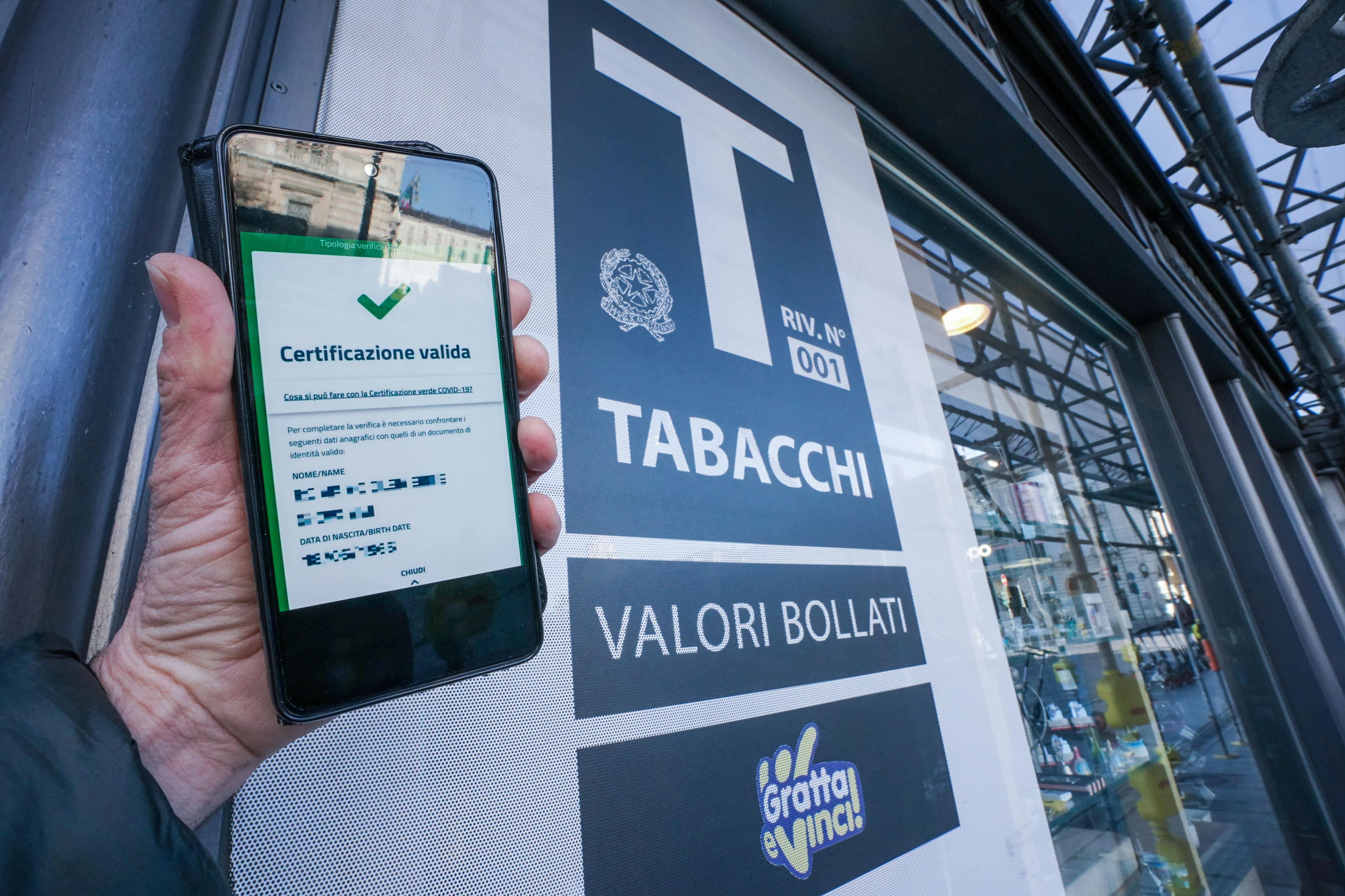 Lo stato di emergenza (forse) vede la fine