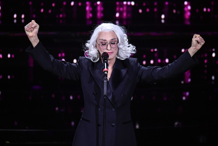 Sanremo 72, il successo di Drusilla Foer, ironica e disincantata soubrette