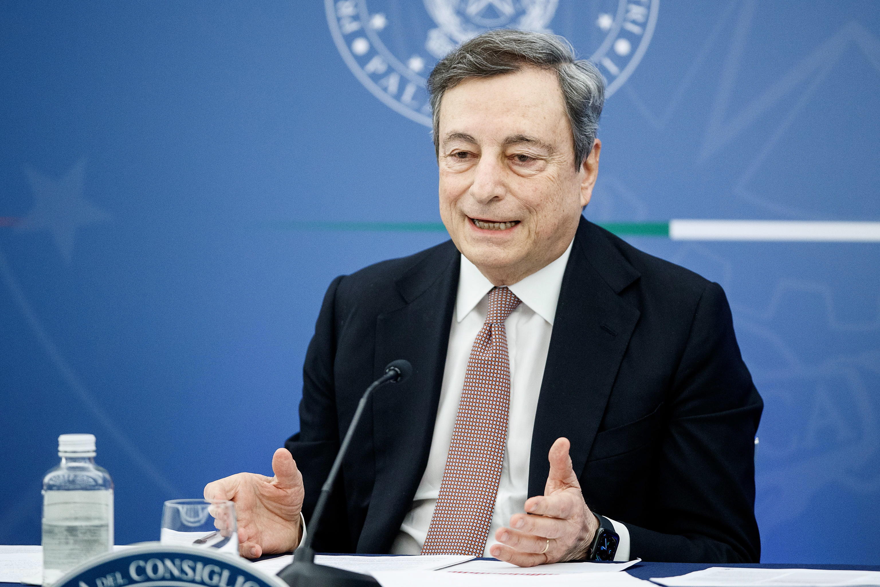 Draghi: “Io federatore del centro? Lo escludo”