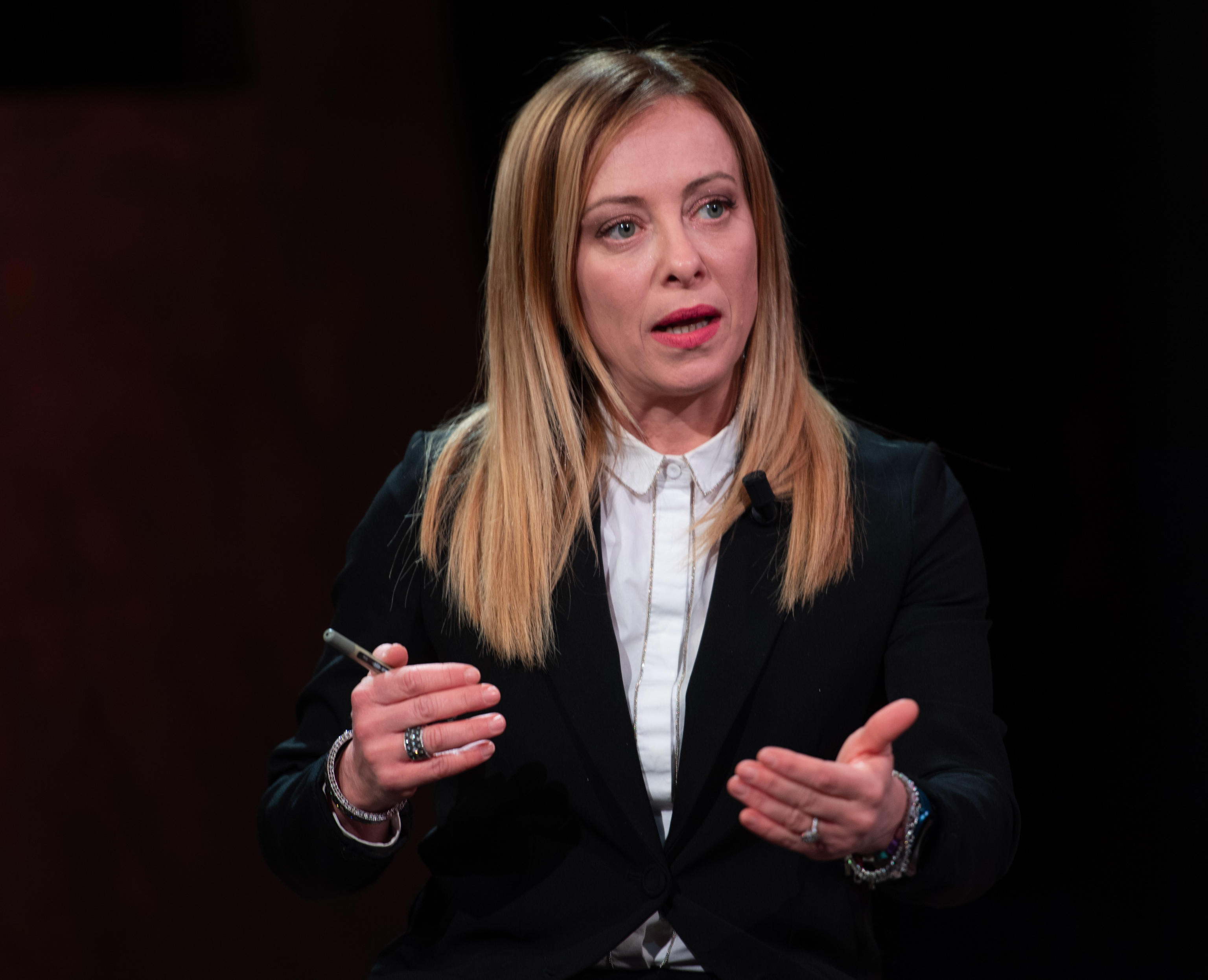 Ucraina, Meloni: “Putin mai citato nel mio libro”