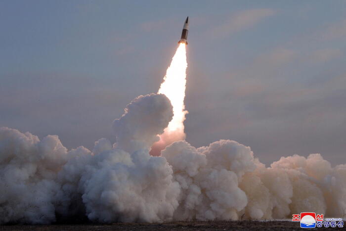 Corea del Nord, Seul: “Fallito test proiettile non identificato”
