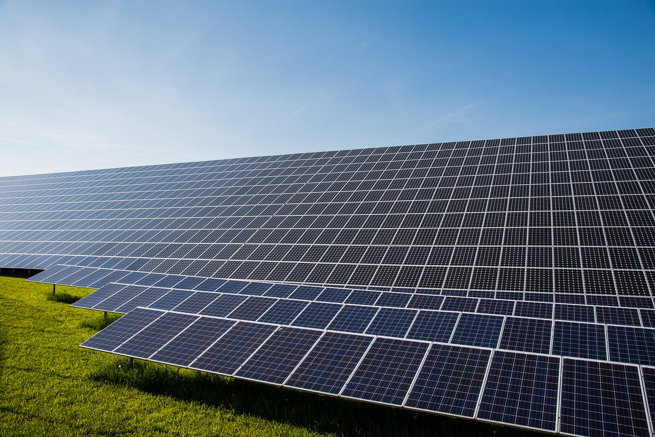Usa, bacini idrici e fotovoltaico
