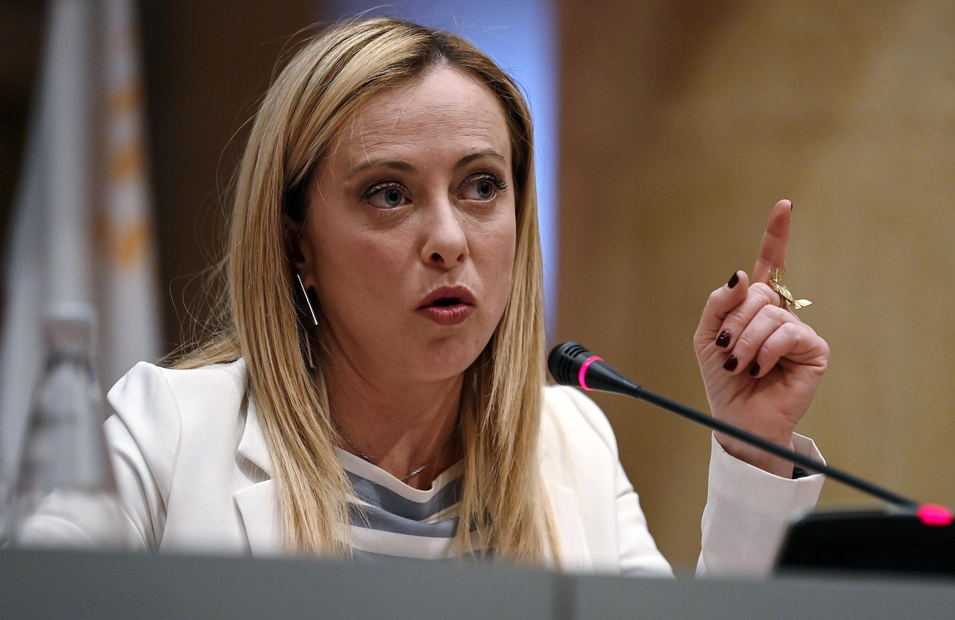 Sondaggi: Fdi primo, Pd secondo, Lega staccata