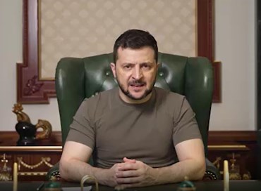 Zelensky: “Dobbiamo essere pronti alla minaccia nucleare della Russia”