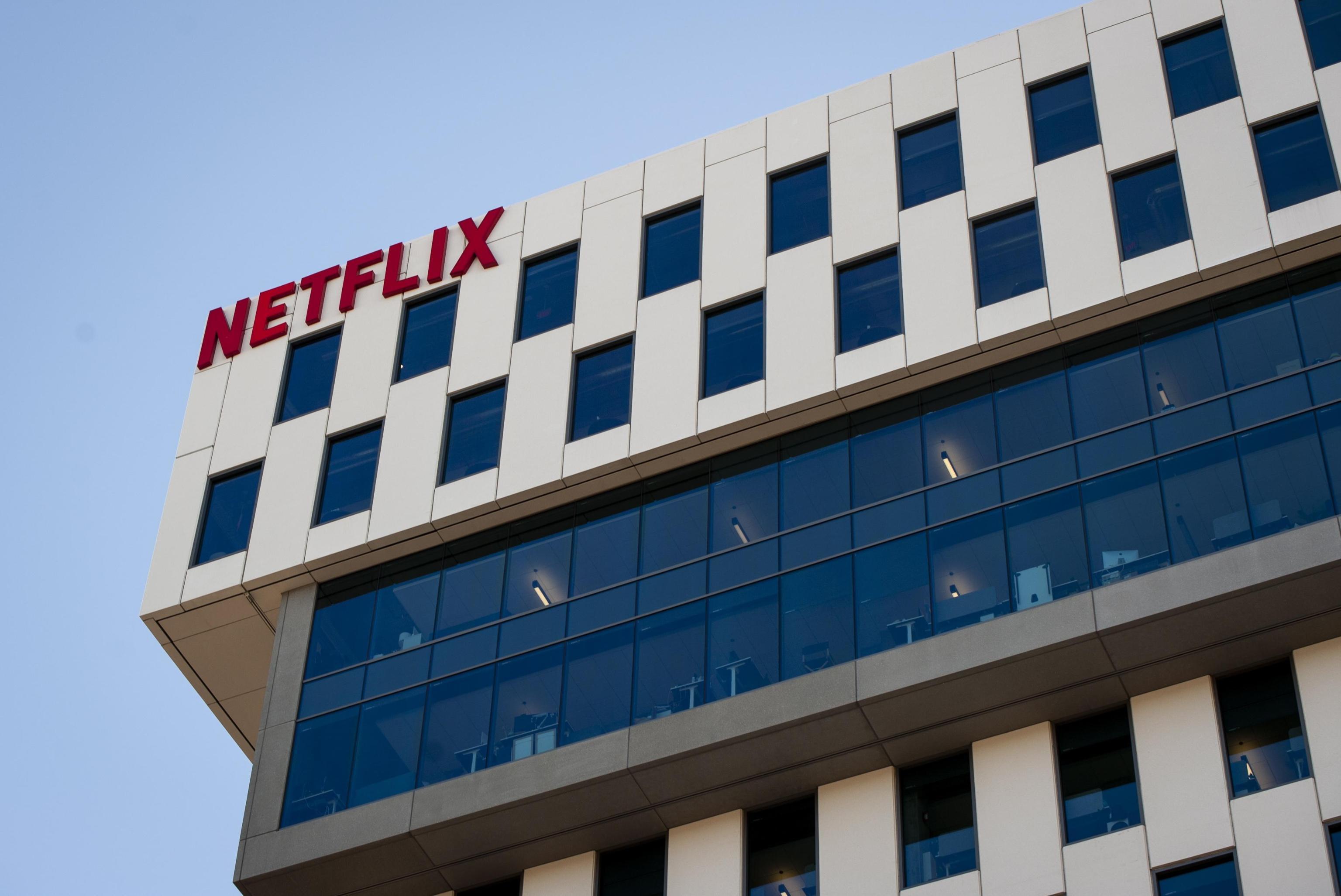 Netflix al rallentatore: calano gli abbonati