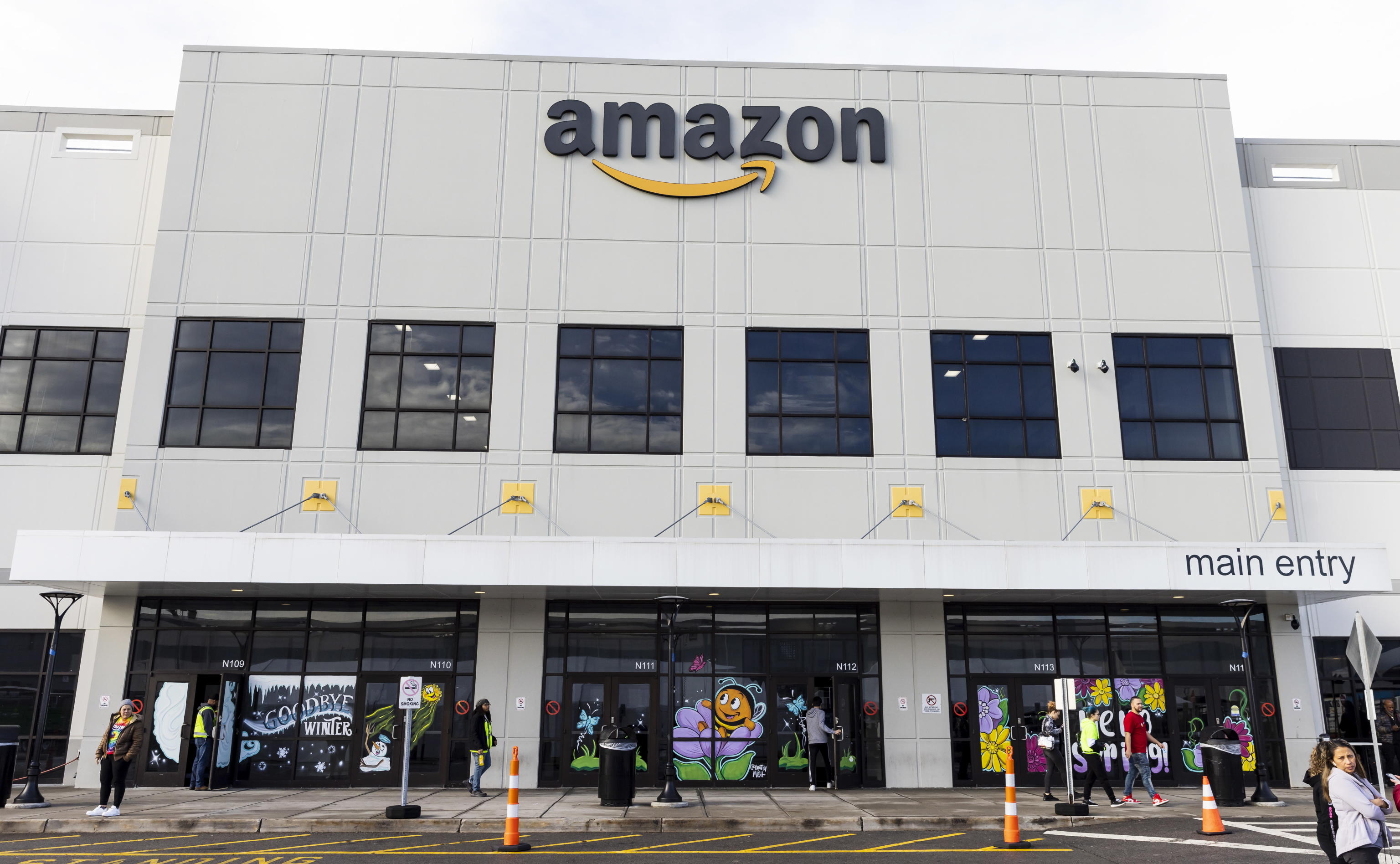 Amazon: in perdita per la prima volta dal 2015