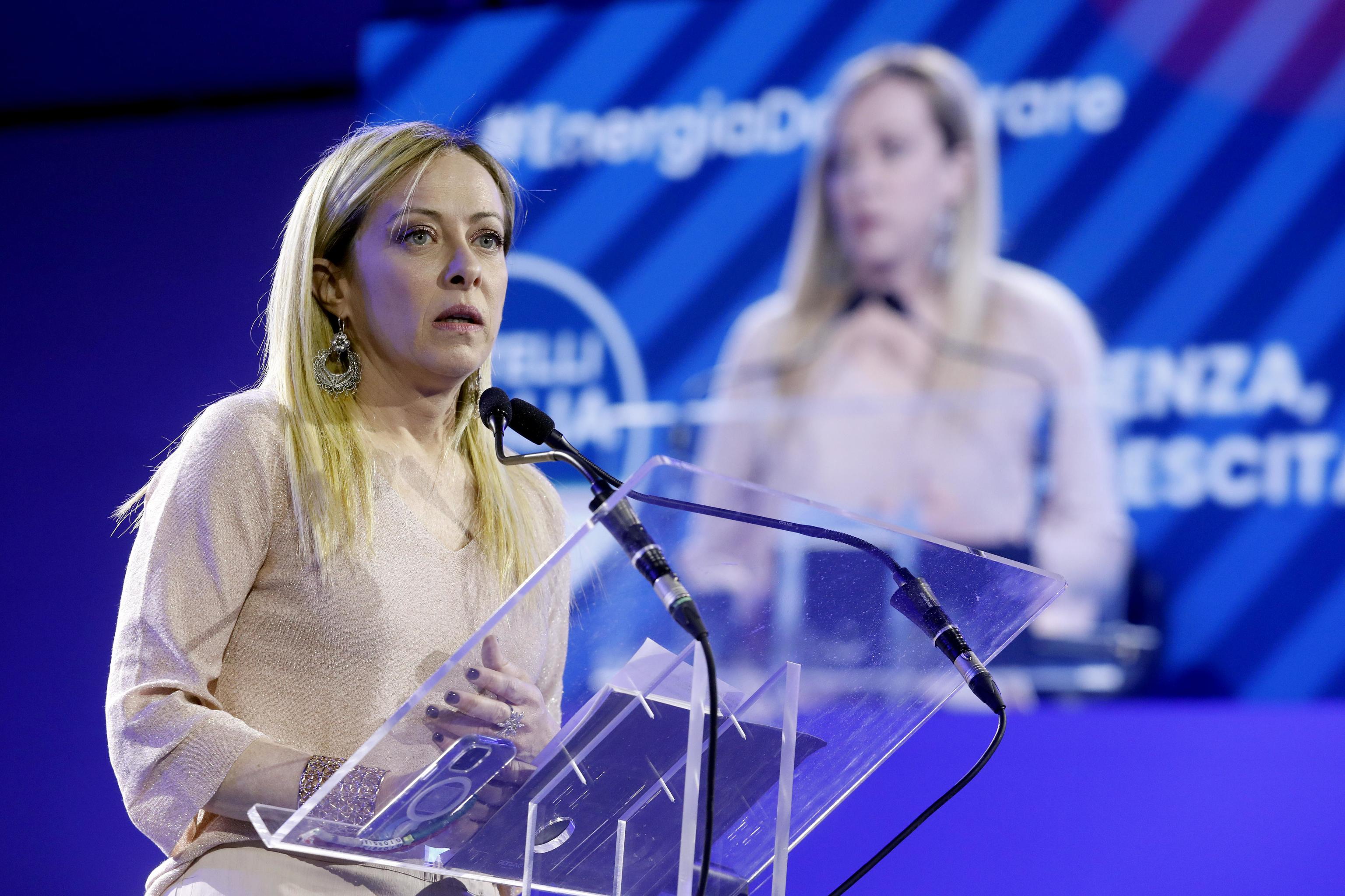 Super Giorgia: conservatori all’attacco