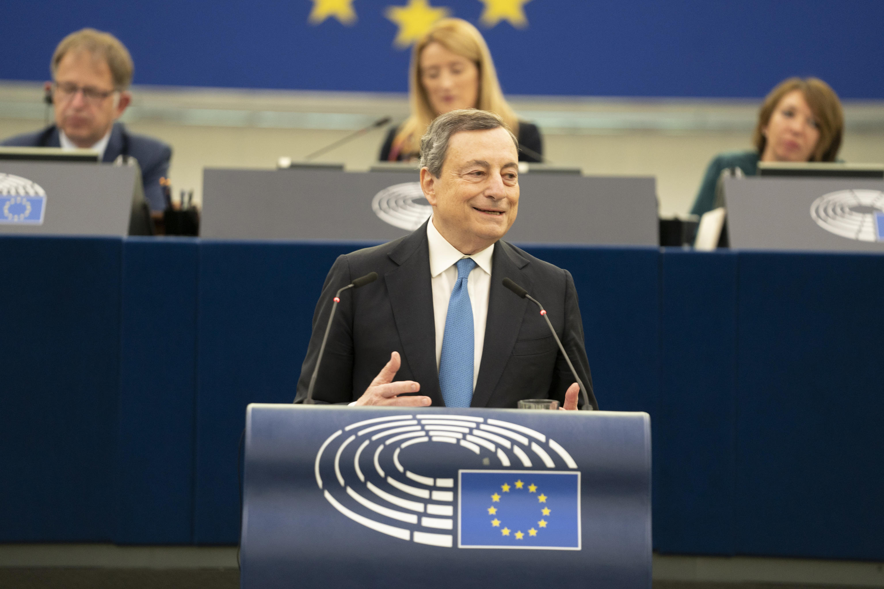 Draghi al Parlamento Ue: Italia in prima linea