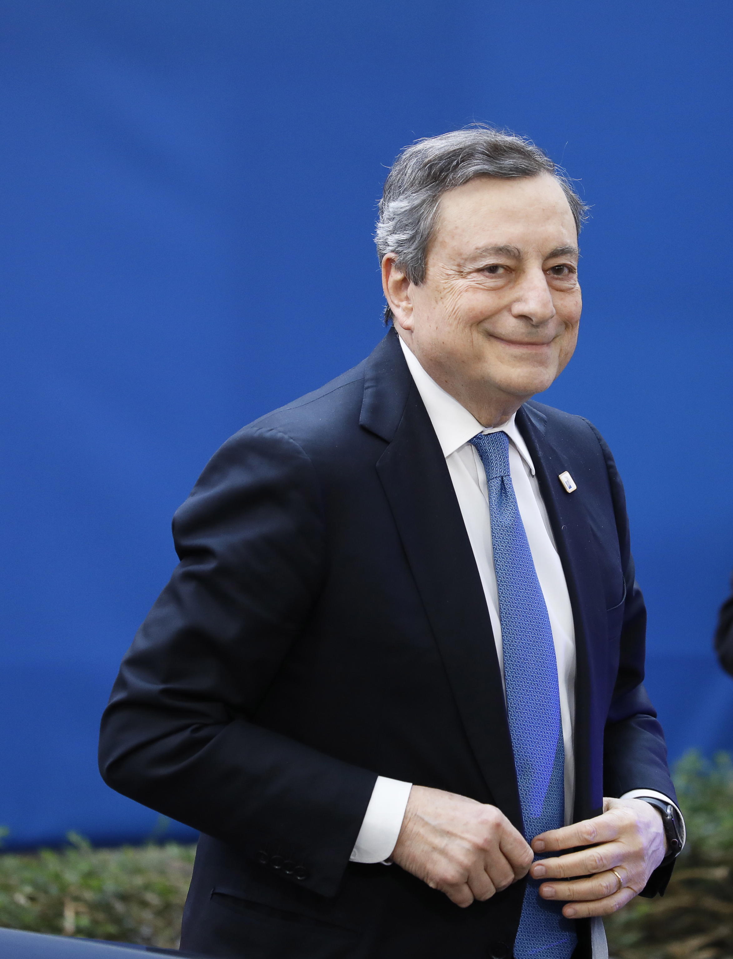 SuperMario Draghi da Joe Biden: la guerra che salva Hunter
