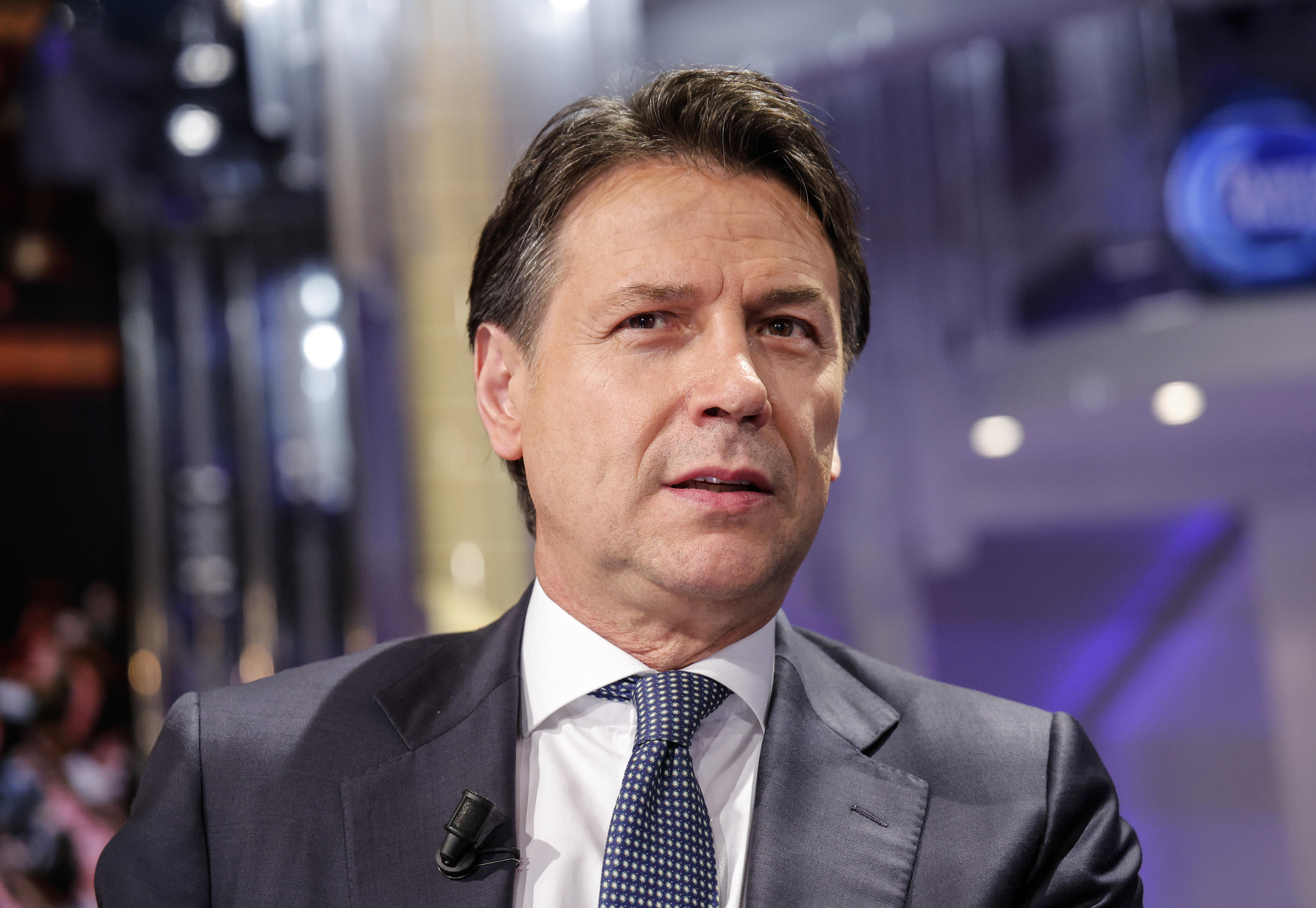Giuseppe Conte: un novello pacifista