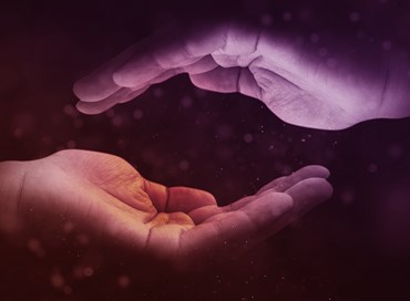 Se ci vogliamo salvare, dobbiamo tornare uomini e donne