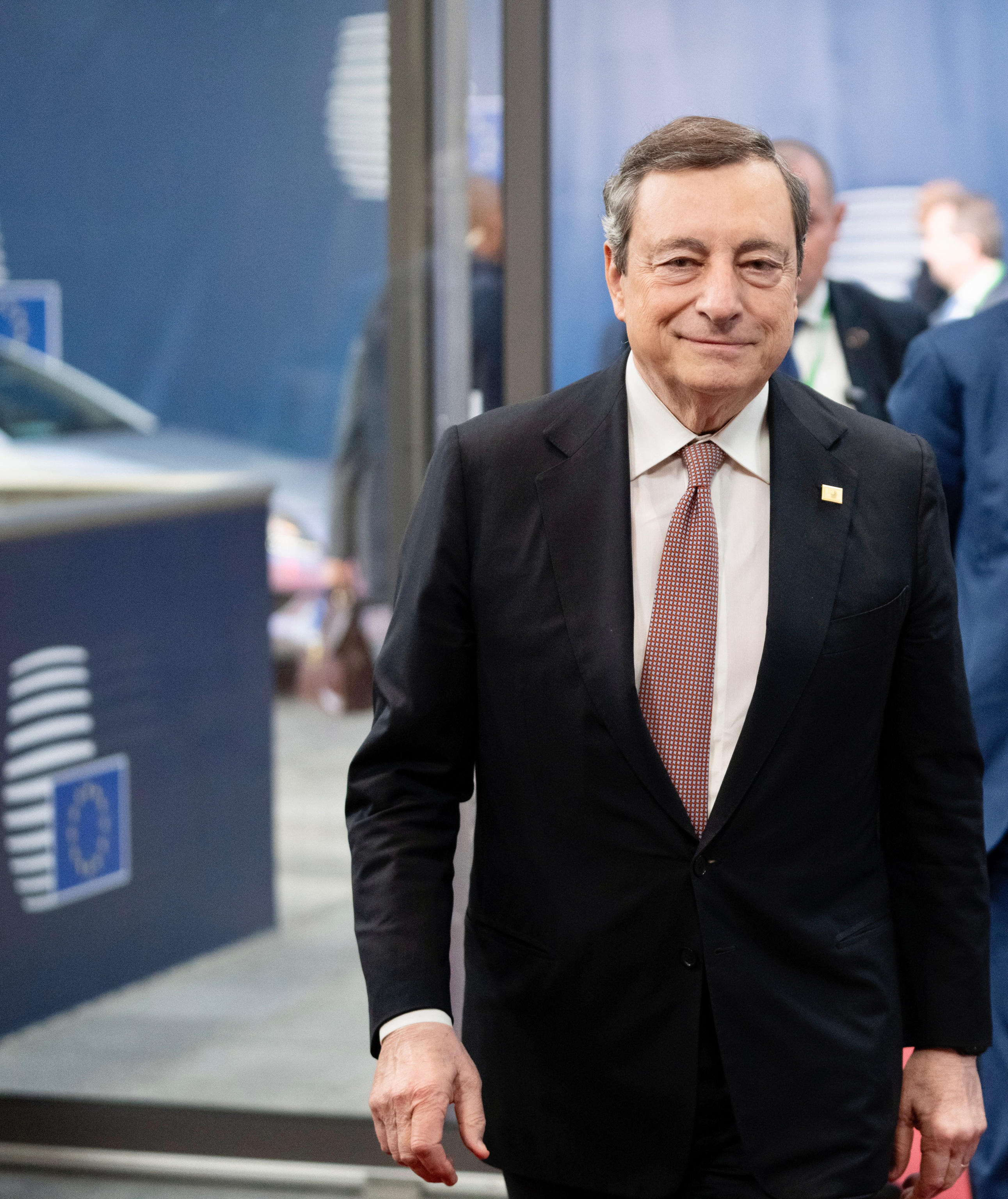 Il silenzio di Draghi