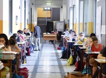 Maturità 2022, dopo due anni tornano gli scritti