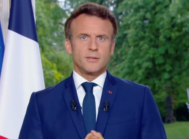 Macron boccia il Governo d’unità nazionale