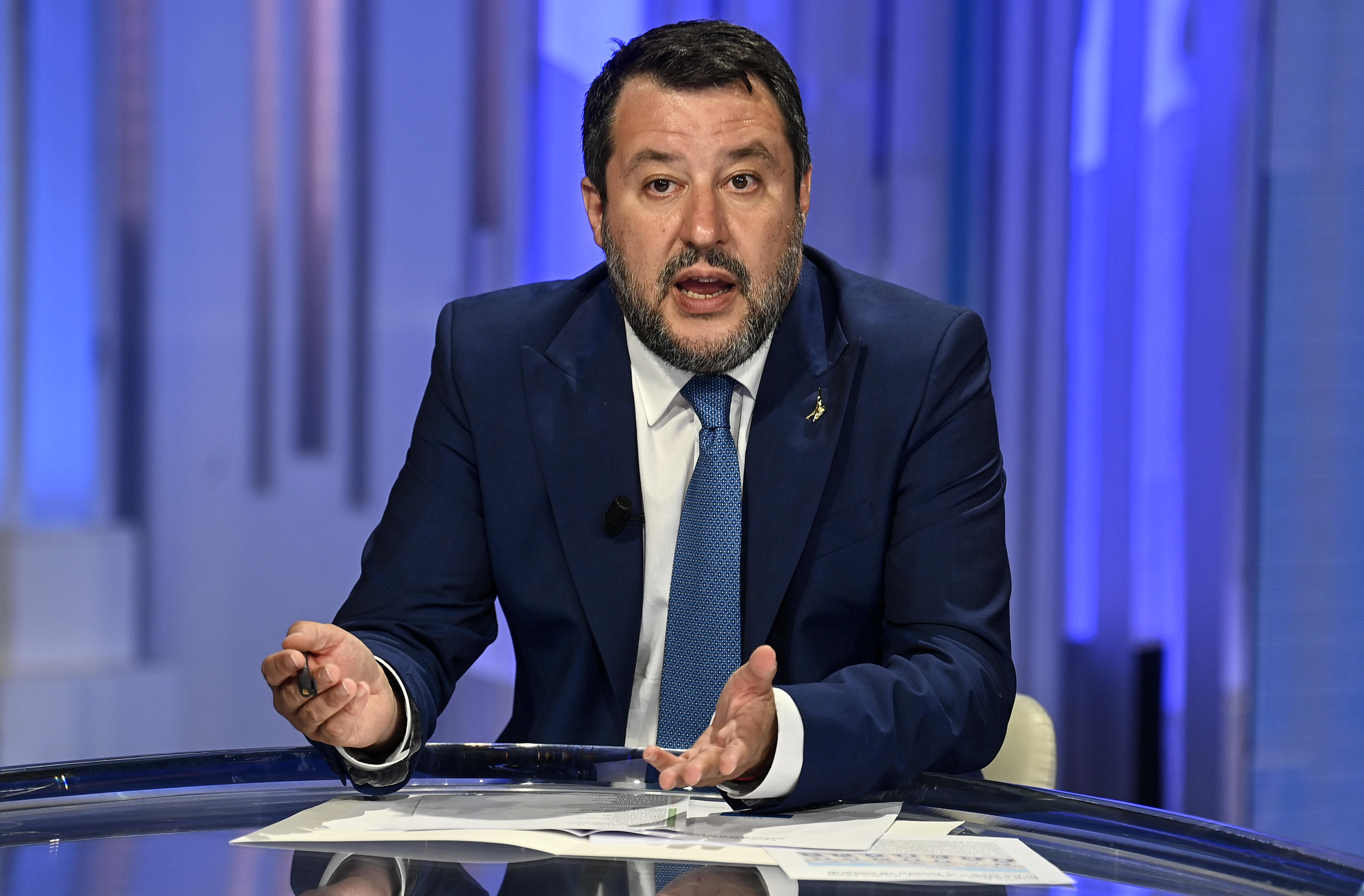Salvini: “La cittadinanza non è un biglietto a premi”