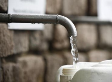 Acqua, niente doccia e mutande pulite o ribellione
