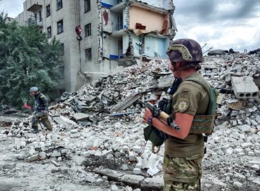 Ucraina, attacchi contro Kharkiv e Chasiv Yar