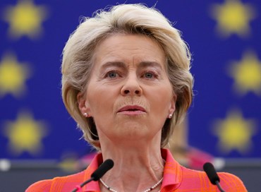 Von der Leyen: “Estendere le sanzioni alla Russia fino a gennaio 2023”
