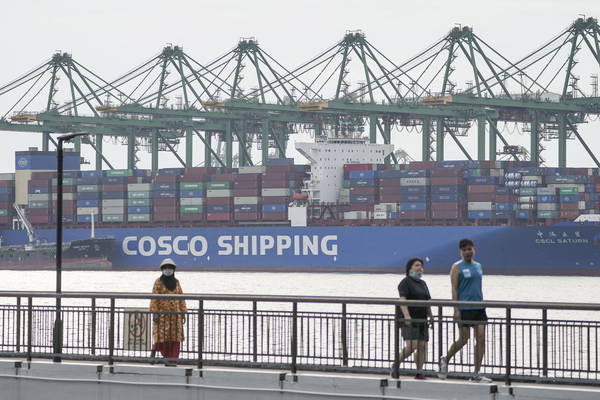 Logistica mondiale messa in crisi da un porto cinese