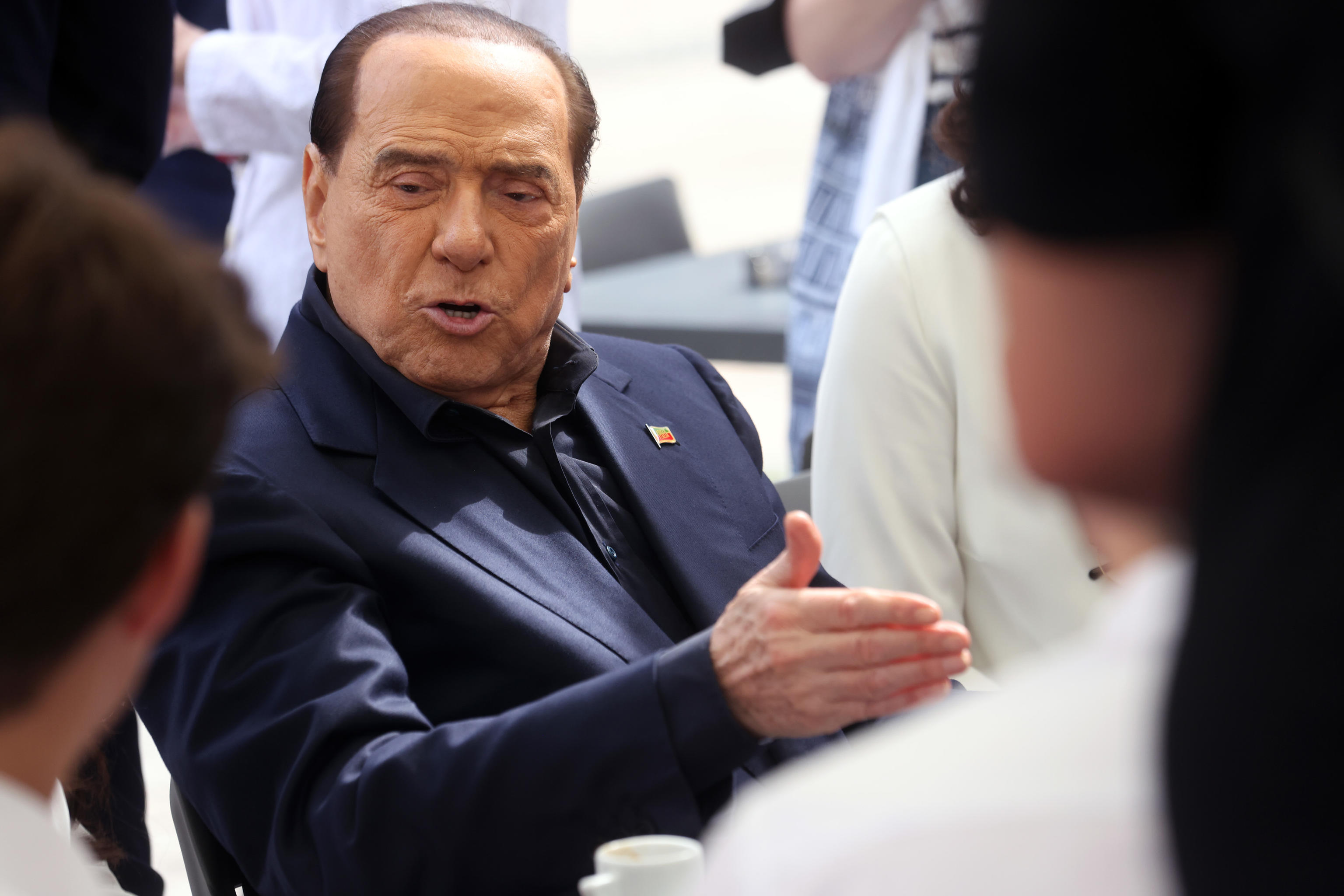 Berlusconi: taglieremo le tasse sulla casa