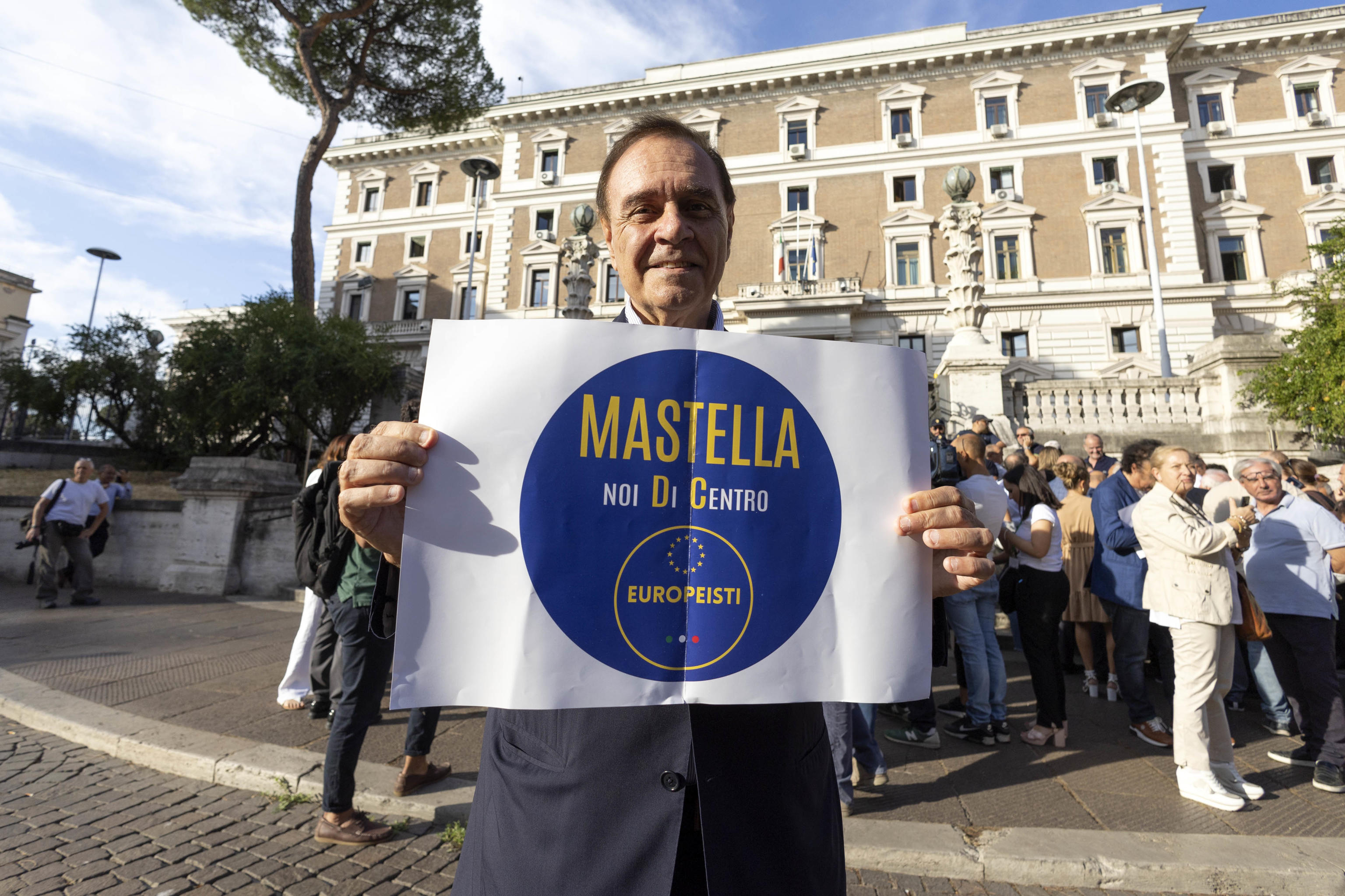 L’idea di centro di Clemente Mastella (video)