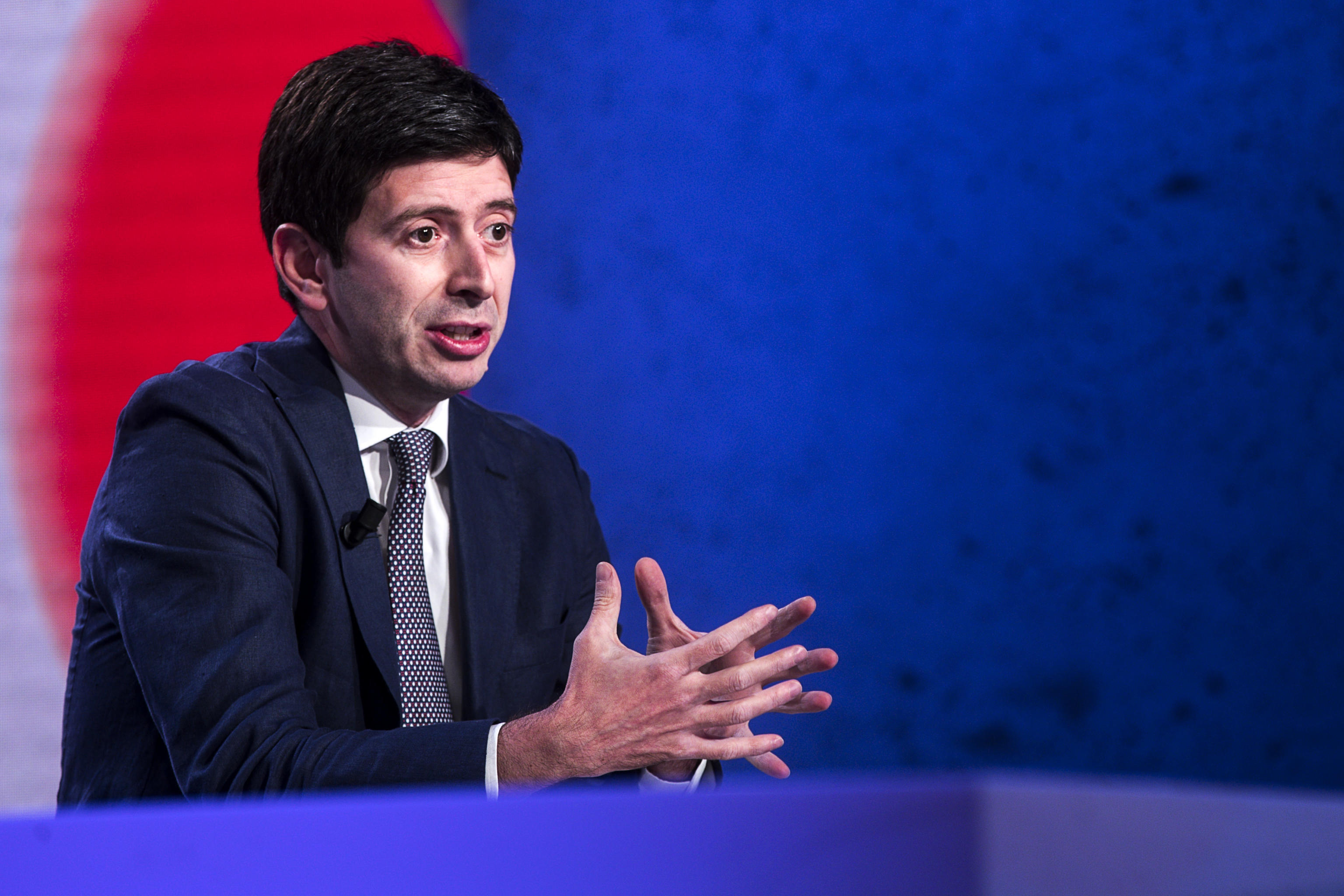 Speranza attacca la destra, ma non se lo fila nessuno