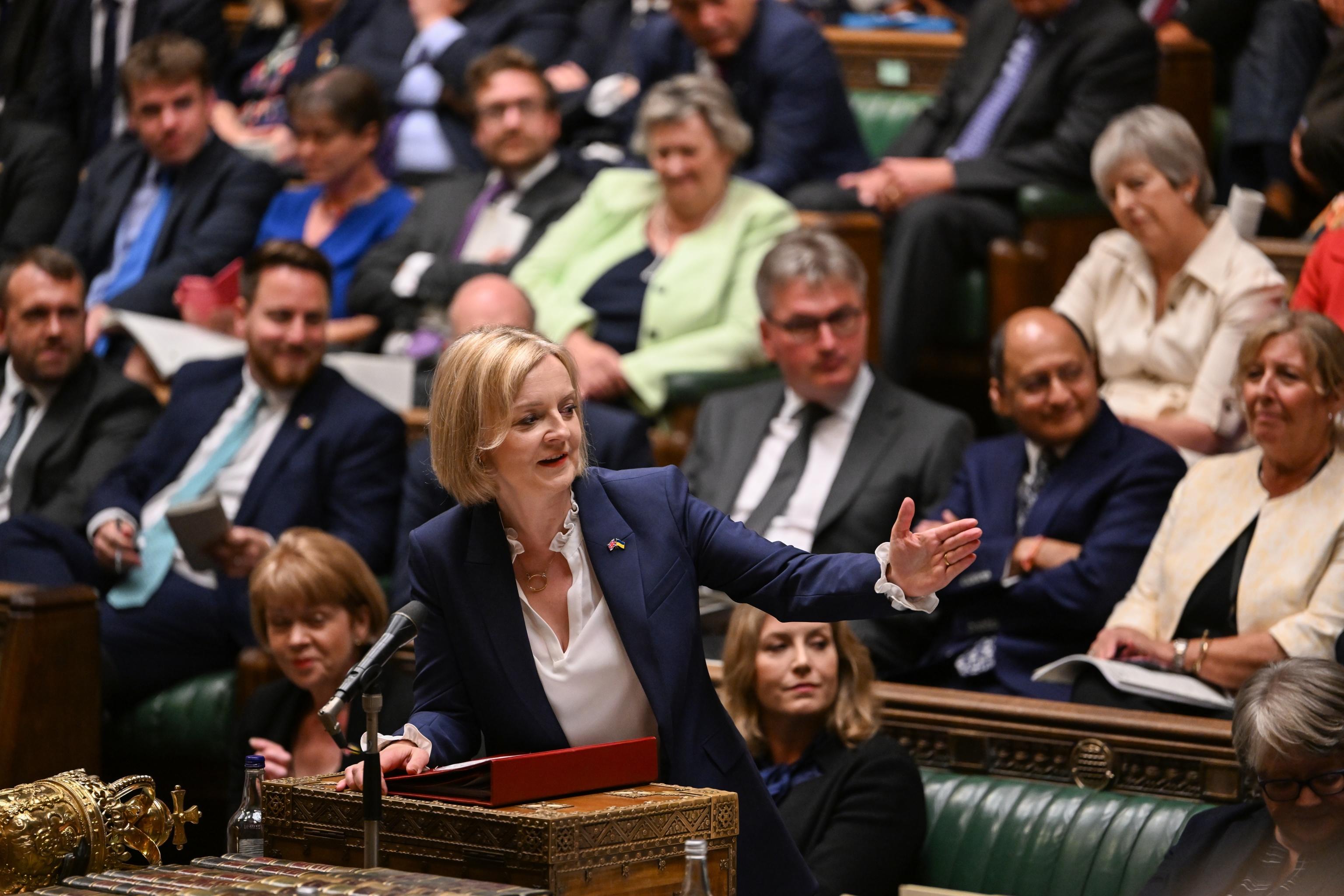 Truss: “Insieme contro la spaventosa guerra di Putin”