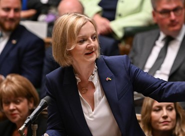 Truss: “Insieme contro la spaventosa guerra di Putin”
