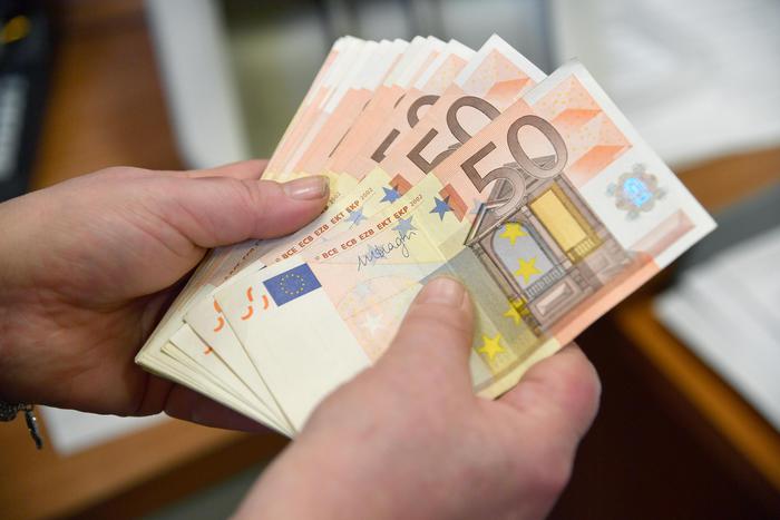Spread in rialzo a 231 punti dopo la Bce
