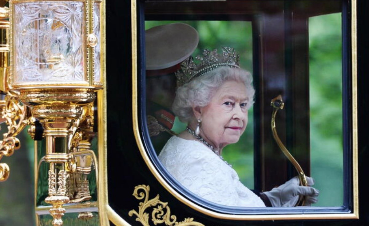 Addio Lilibet! Salve, o’ regina