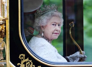 Addio Lilibet! Salve, o’ regina