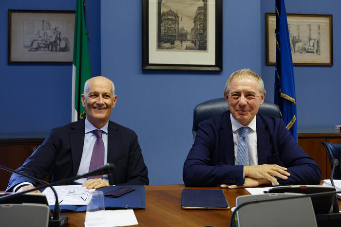 Fondi russi, niente nomi italiani nel dossier