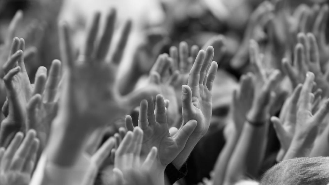 Alla ricerca del consenso: democrazia in sofferenza