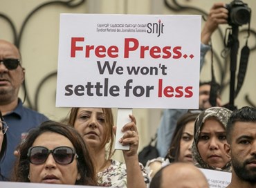 Tunisia: il processo autoritario passa per la libertà di espressione