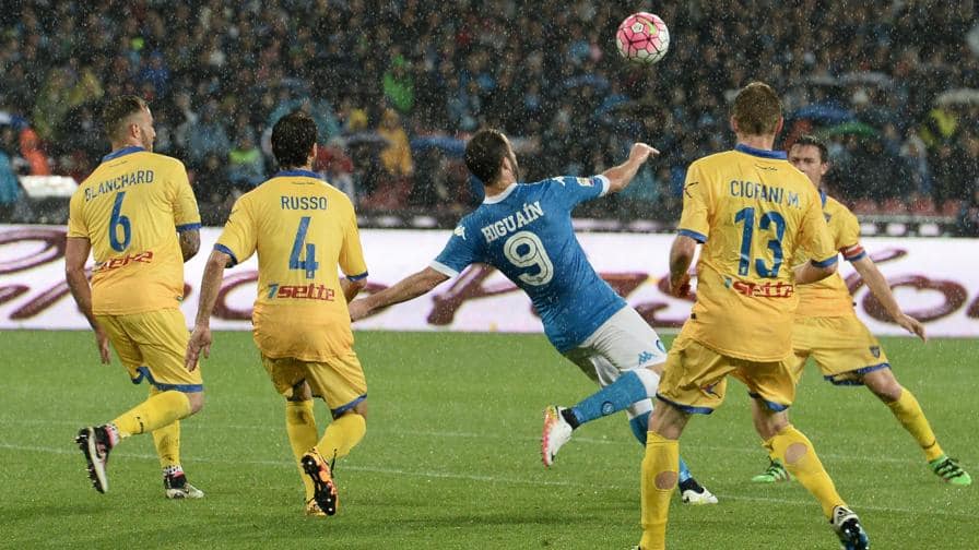 Il Pipita lascia il calcio