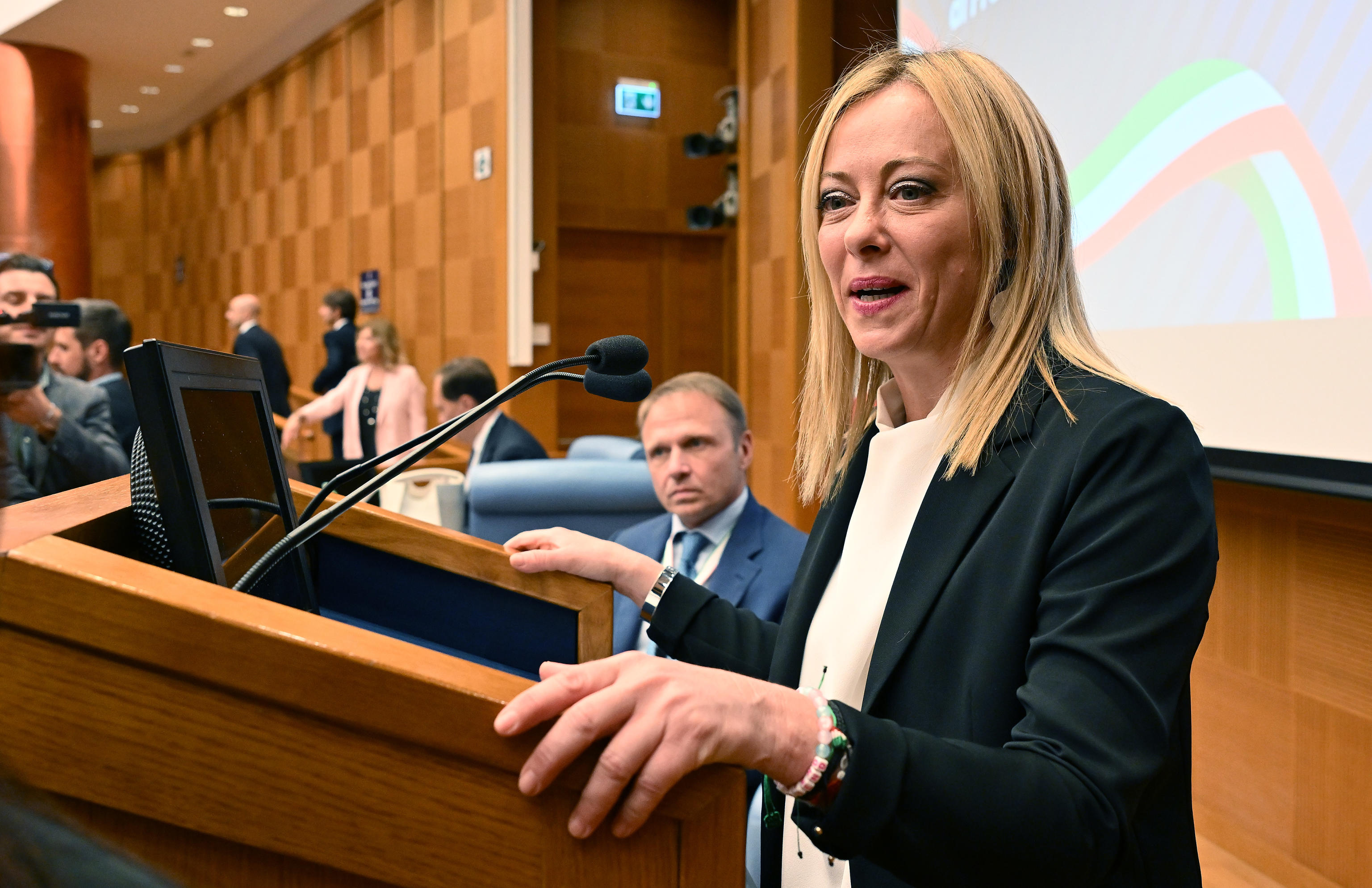 Meloni: “Governo forte, unito e autorevole”