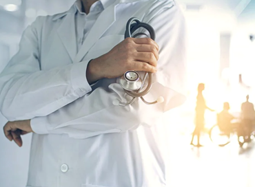 L’ondivago primato della coscienza, perché quella di un medico vale meno?